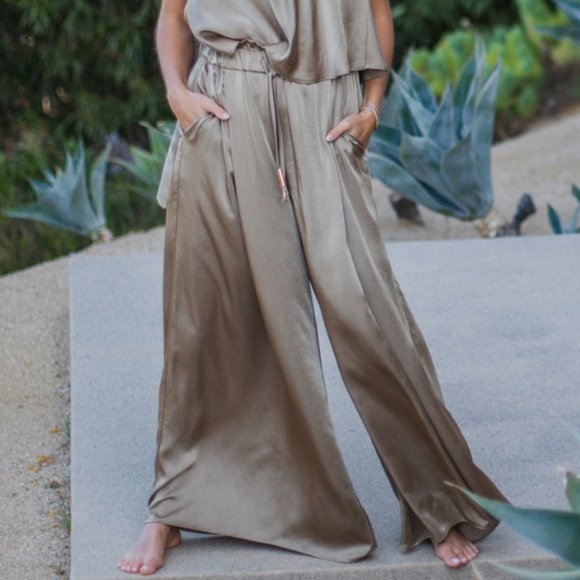 ONA by Yoon Chung Satin Wide Leg Pant in Sand Size Small - Picture 4 of 7
